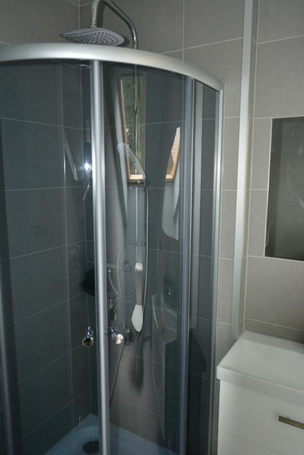 Sizen Rewal - Noclegi Pokoje I Apartament Buitenkant foto