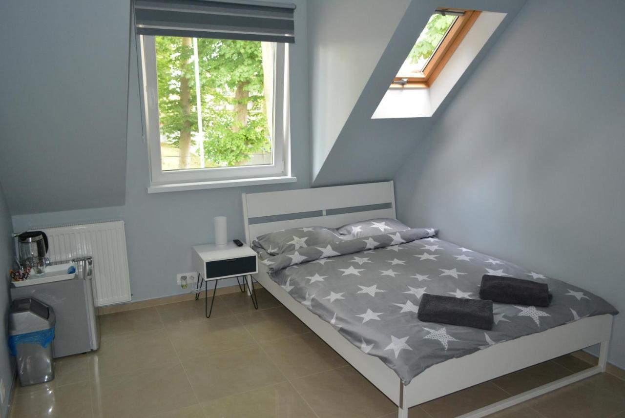 Sizen Rewal - Noclegi Pokoje I Apartament Buitenkant foto